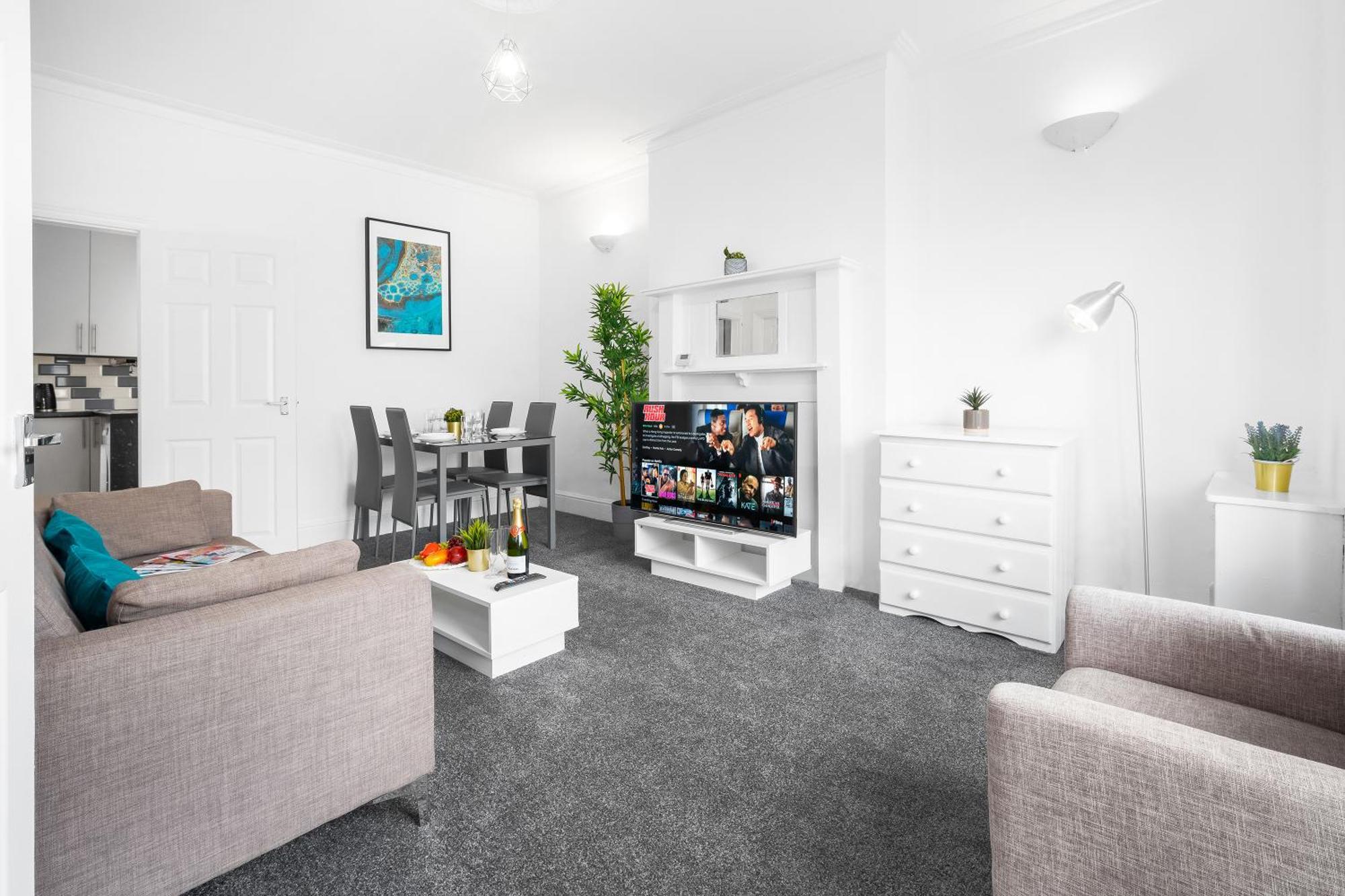 Harborne 2 Bedroom House - Parking - Smart Tv - Wifi - 62W Бирмингем Экстерьер фото